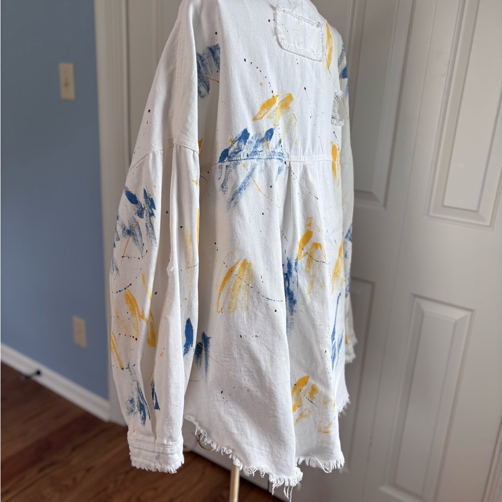 POL White Jean Jacket with Blue and Yellow Accents - Picture 2 of 12